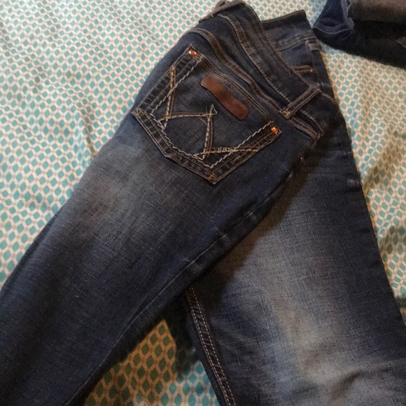 Jeans - Picture 3 of 4